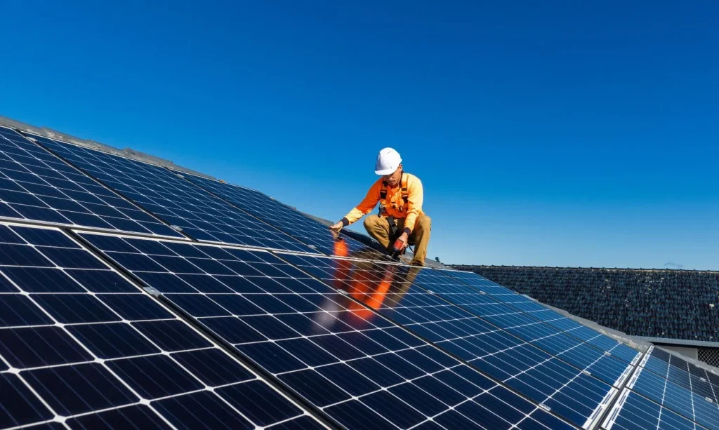 Автономні сонячні електростанції: Свобода від мережі та відключень